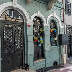 https://calanthe-residence.istanbul-turkeyhotels.com